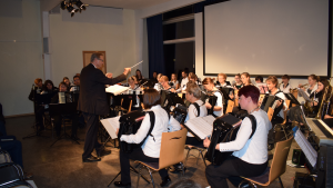 Auftakt zum Konzert des Projektorchester Mitte Europas 2023 Im Kulturkaten "Kiek In" in Prerow